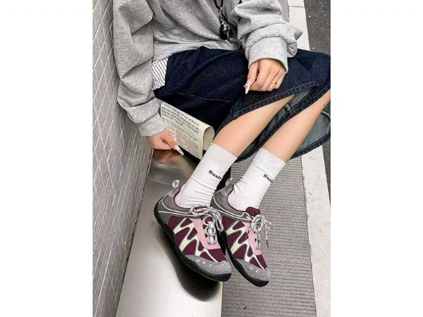 女时尚运动